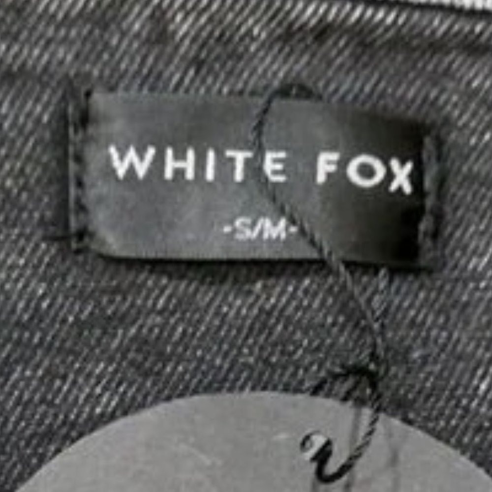 π₯HOT ITEMπ₯ White Fox Boutique Summer Denim Romper in Black Acid - Picture 10 of 12